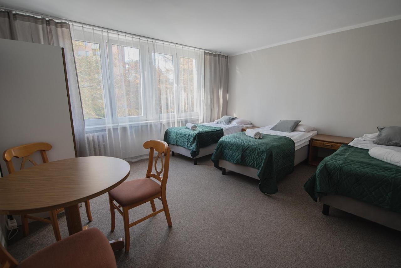 Hotel Felix Краков Экстерьер фото